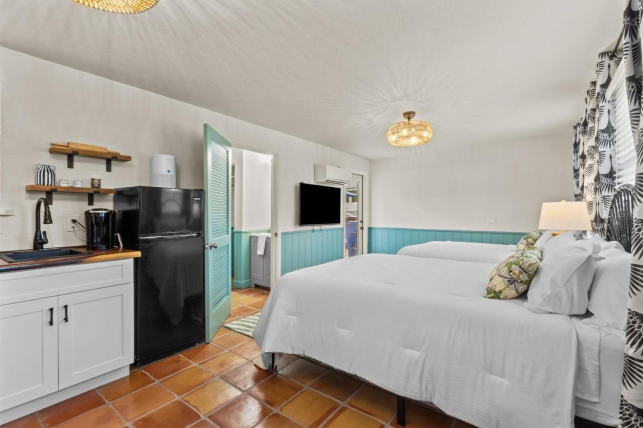 760 Longboat Court , Longboat Key, FL 34228 Photo