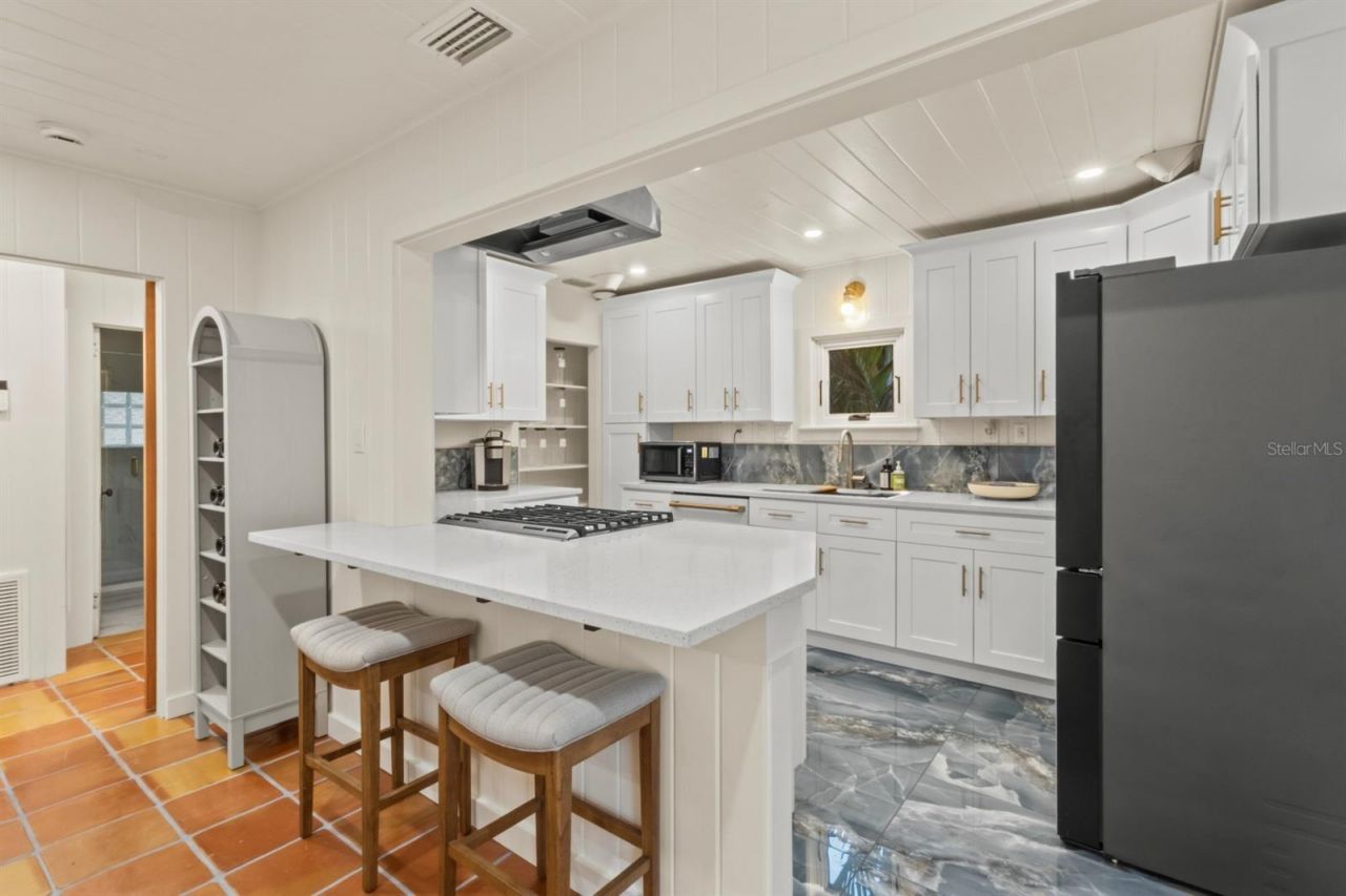 760 Longboat Court , Longboat Key, FL 34228 Photo