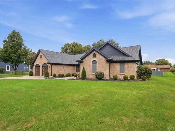 1665 Haley Drive, Washington TWP, OH 45458