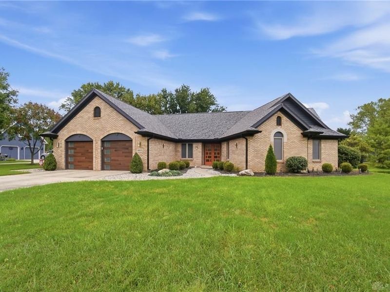 1665 Haley Drive, Washington Township, OH 45458 Photo 2