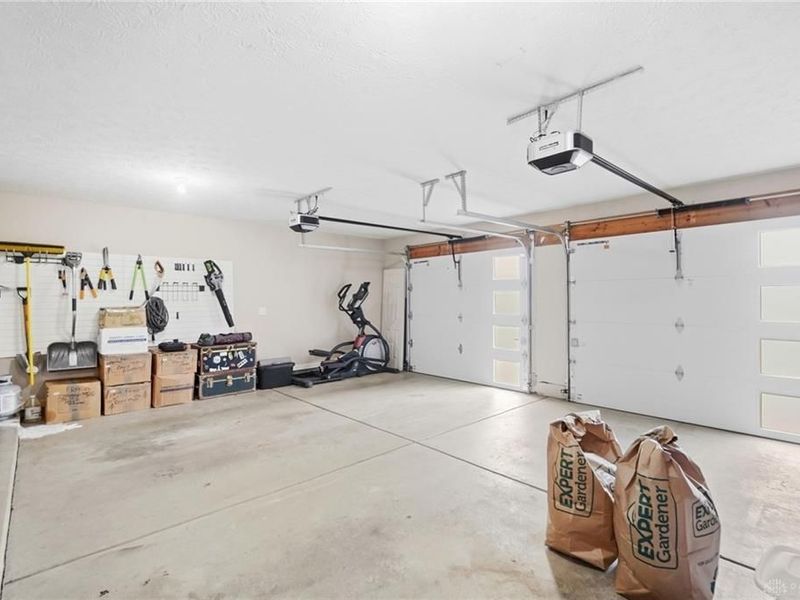 1665 Haley Drive, Washington Township, OH 45458 Photo 43
