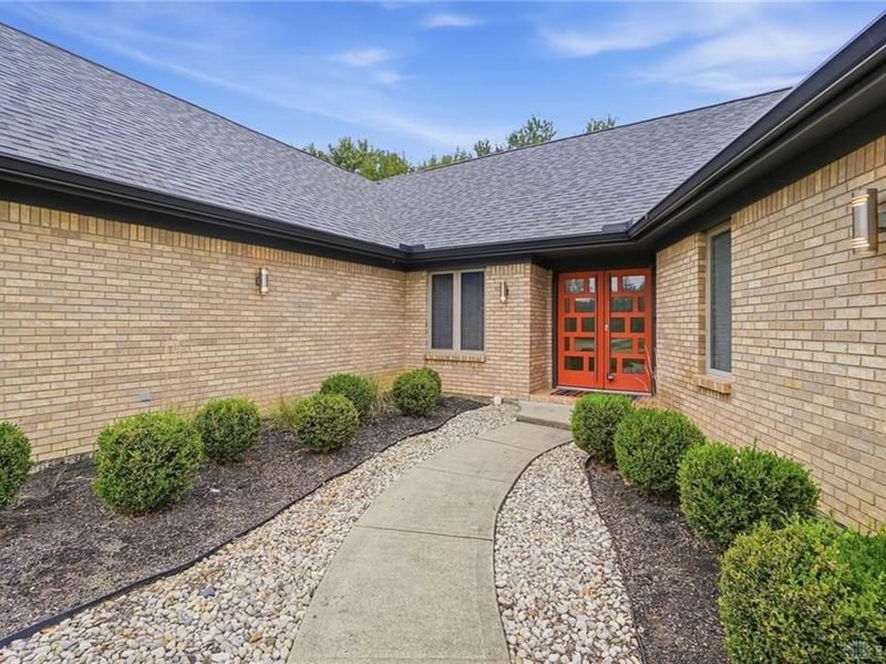 1665 Haley Drive, Washington Township, OH 45458 Photo 6
