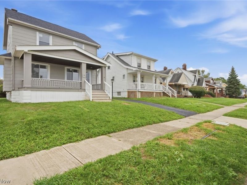 5171 Thomas Street , Maple Heights, OH 44137 Photo 2