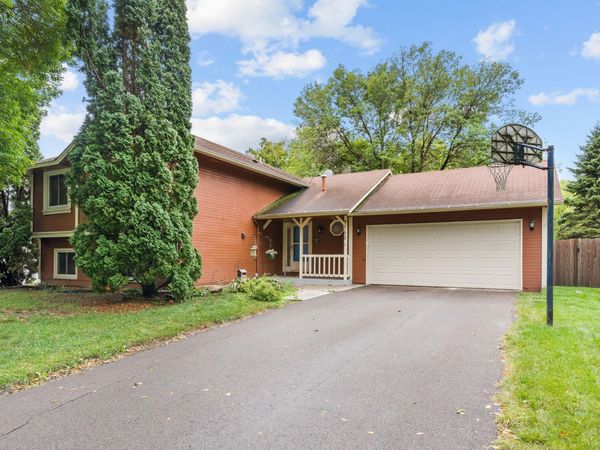 9163 Ranchview Lane N, Maple Grove, MN 55369