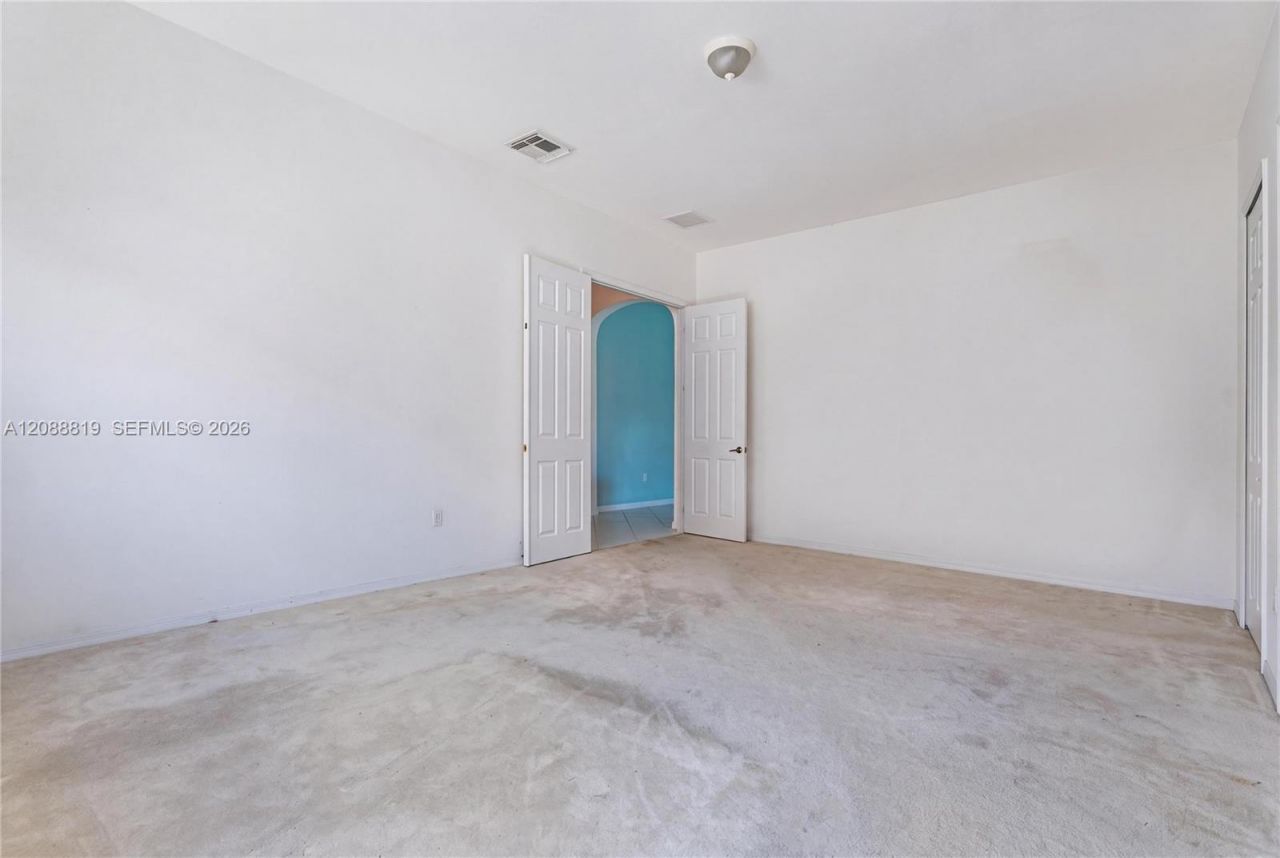16637 SW 81st Ter, Miami, FL 33193 Photo