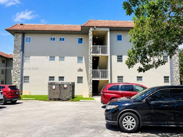13900 Lake Placid Ct , Unit A38, Miami Lakes, FL 33014