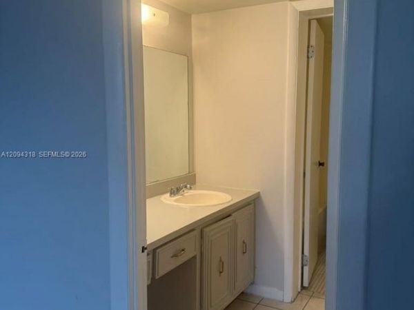484 NW 165th St Rd , Unit A-311, Miami, FL 33169