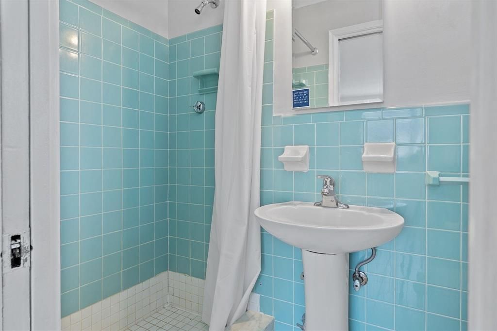 2317 NE 33rd, Fort Lauderdale, FL 33305 Photo