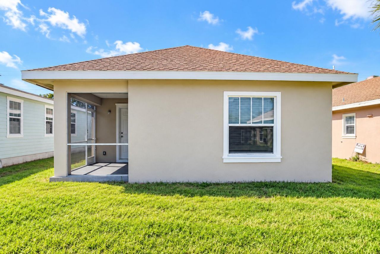 1043 22nd Street, West Palm Beach, FL 33407 Photo