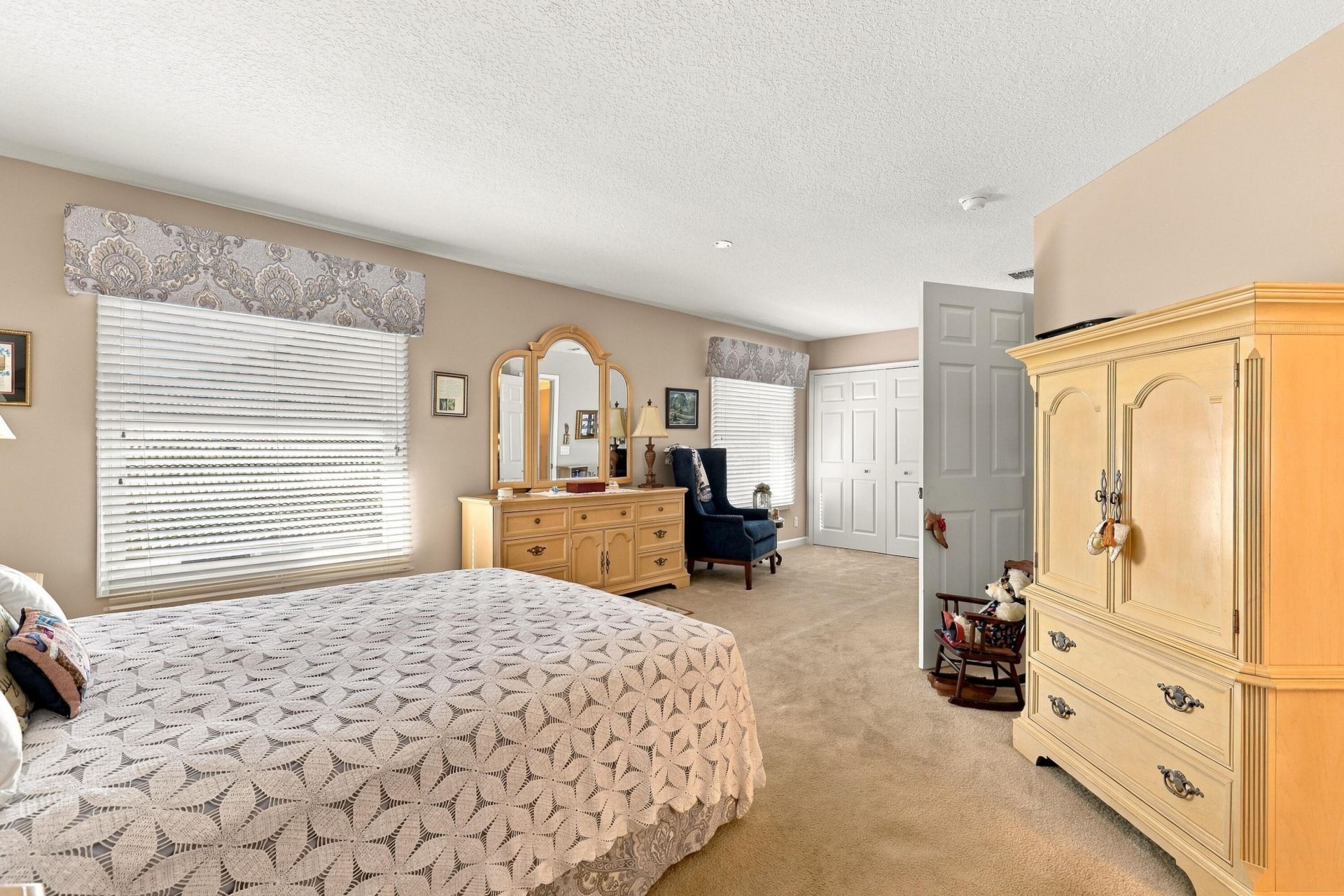 217 Lone Pine Drive, Palm Beach Gardens, FL 33410 Photo