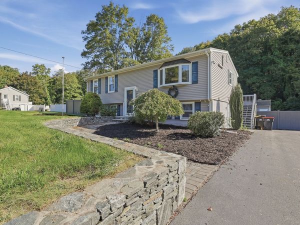 82 City Depot Road, Charlton, MA 01507