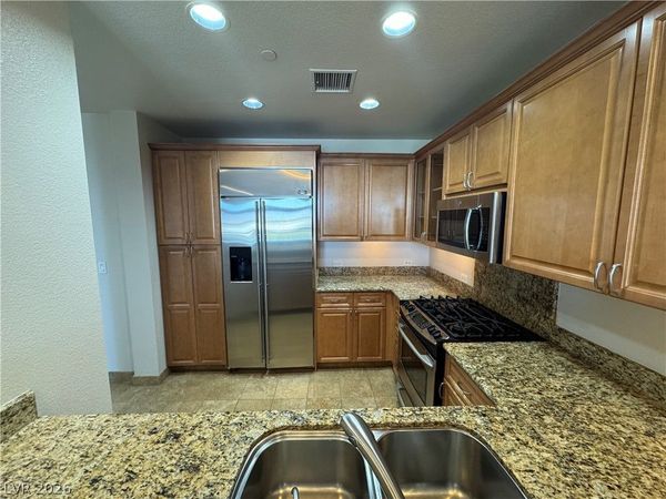2240 Village Walk Drive , Unit 2206, Henderson, NV 89052