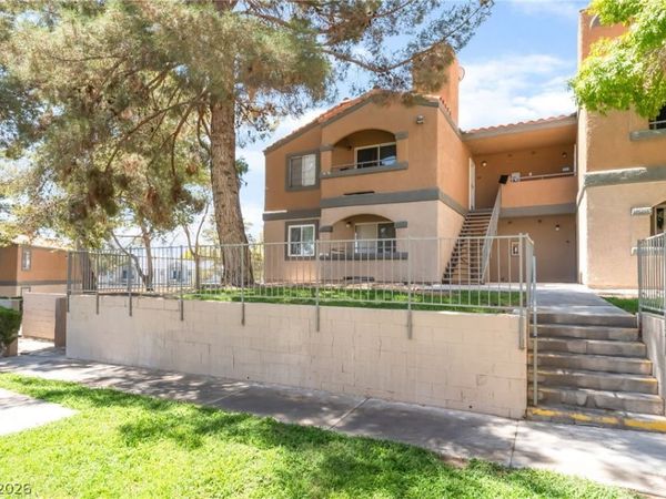 230 Mission Newport Lane , Unit 105, Las Vegas, NV 89107