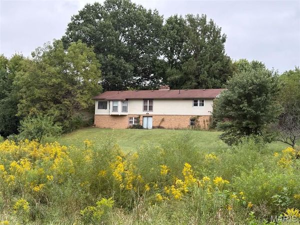 21114 Hickory Street , Grafton, IL 62037