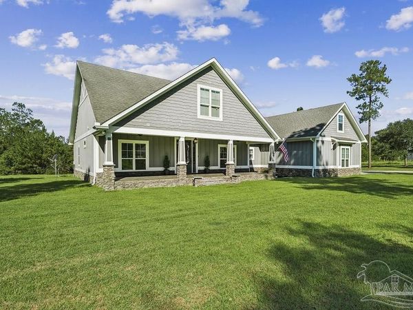 5175 Mayburn Bridge Rd, Milton, FL 32570