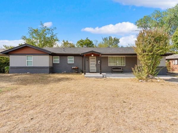 10 Beverly Court, Bedford, TX 76022
