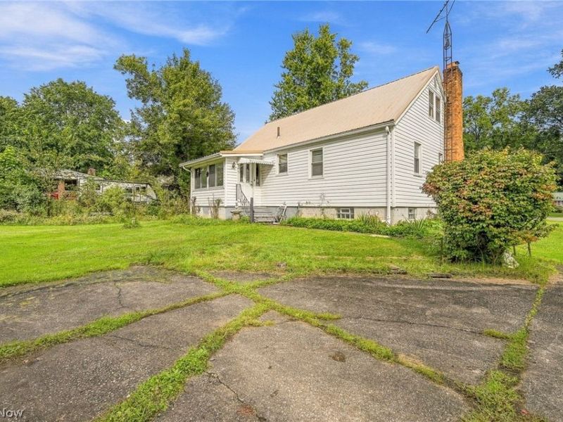 12930 Edison Street NE, Alliance, OH 44601 Photo 25