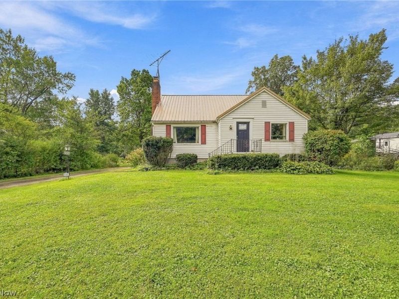 12930 Edison Street NE, Alliance, OH 44601 Photo 4