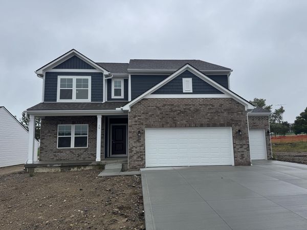1602 Kendall Street, Bellefontaine, OH 43311