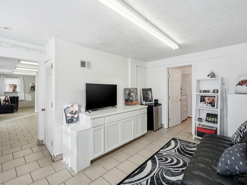 8088 S State Route 48, Maineville, OH 45039 Photo 15