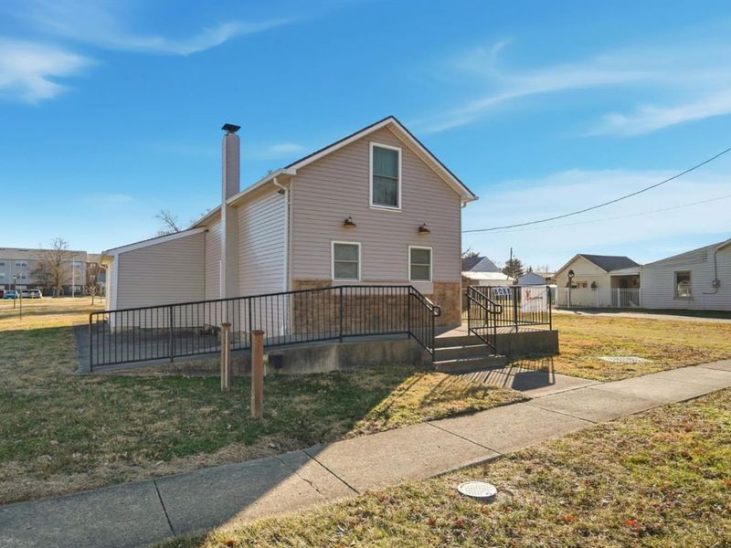 8088 S State Route 48, Maineville, OH 45039 Photo 2
