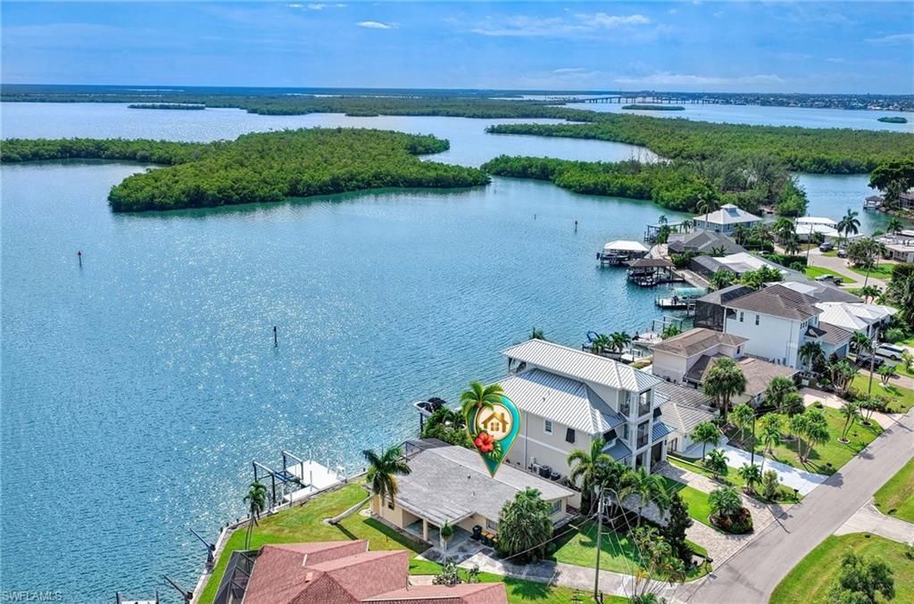 129 Pago Pago Dr E, Naples, FL 34113 Photo