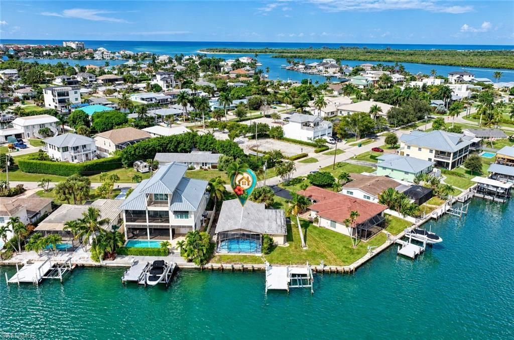 129 Pago Pago Dr E, Naples, FL 34113 Photo
