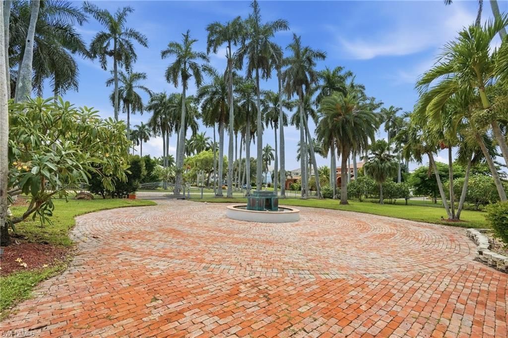 1205 Caloosa Dr, Fort Myers, FL 33901 Photo