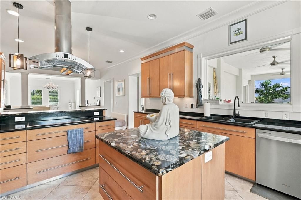 1205 Caloosa Dr, Fort Myers, FL 33901 Photo