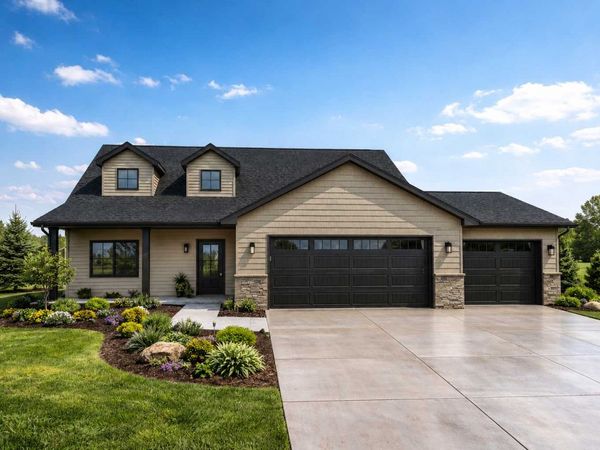 2014 South Ridge Road , Detroit Lakes, MN 56501