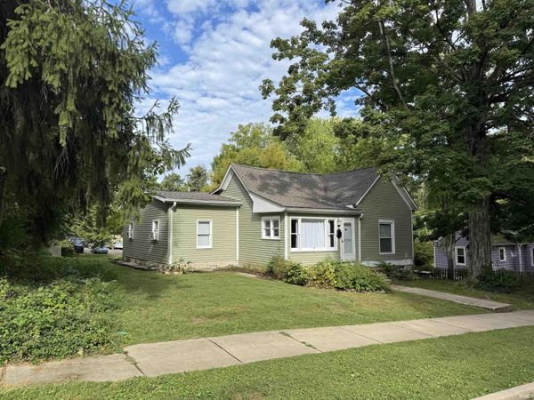 1003 N Woodburn Street, Bloomington, IN 47404