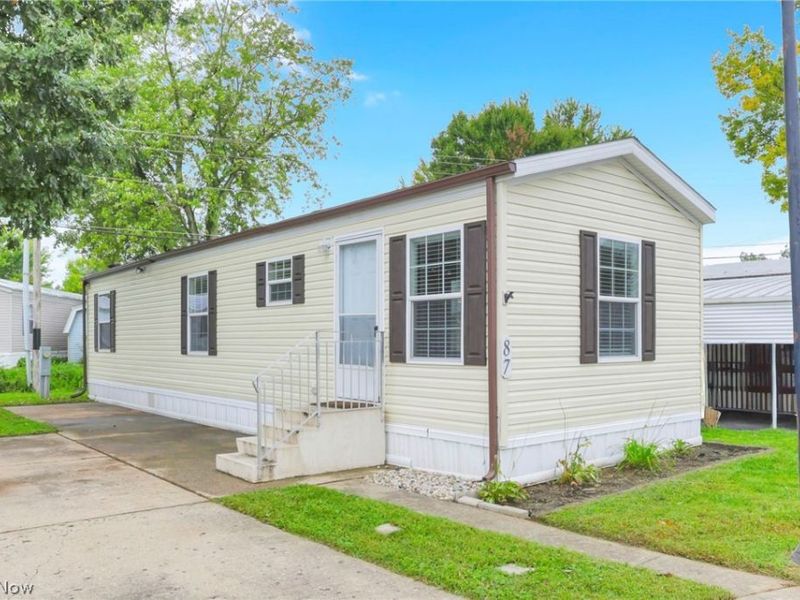 2445 Columbus-Lancaster Road NW, Unit 87, Lancaster, OH 43130 Photo 2