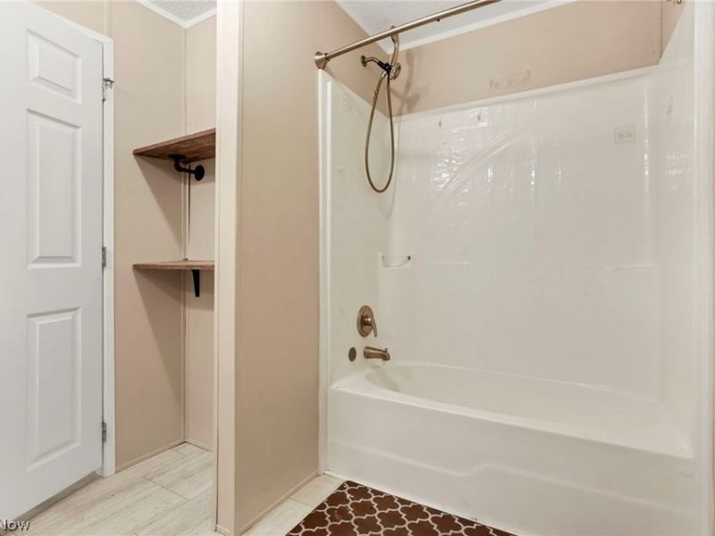 2445 Columbus-Lancaster Road NW, Unit 87, Lancaster, OH 43130 Photo 22