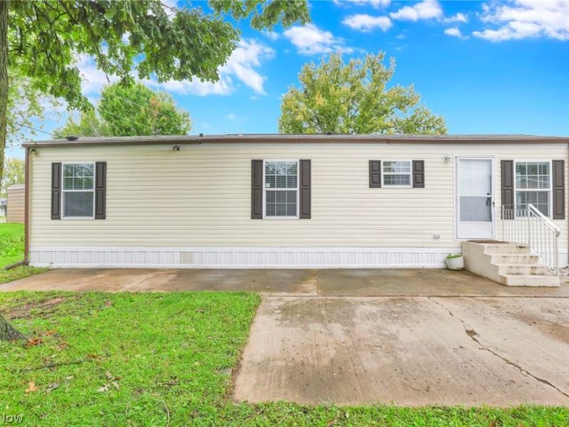 2445 Columbus-Lancaster Road NW, Unit 87, Lancaster, OH 43130 Photo 3