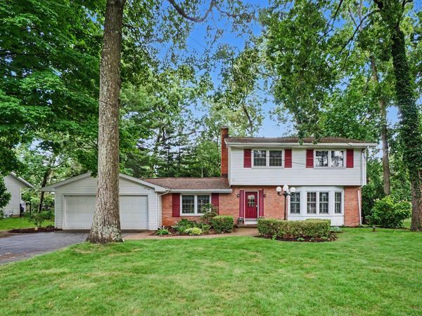 6821 Isabelle Street, Portage, MI 49024