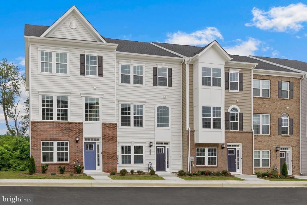 1436 CLINGMANS DOME DR , FREDERICK, MD 21702