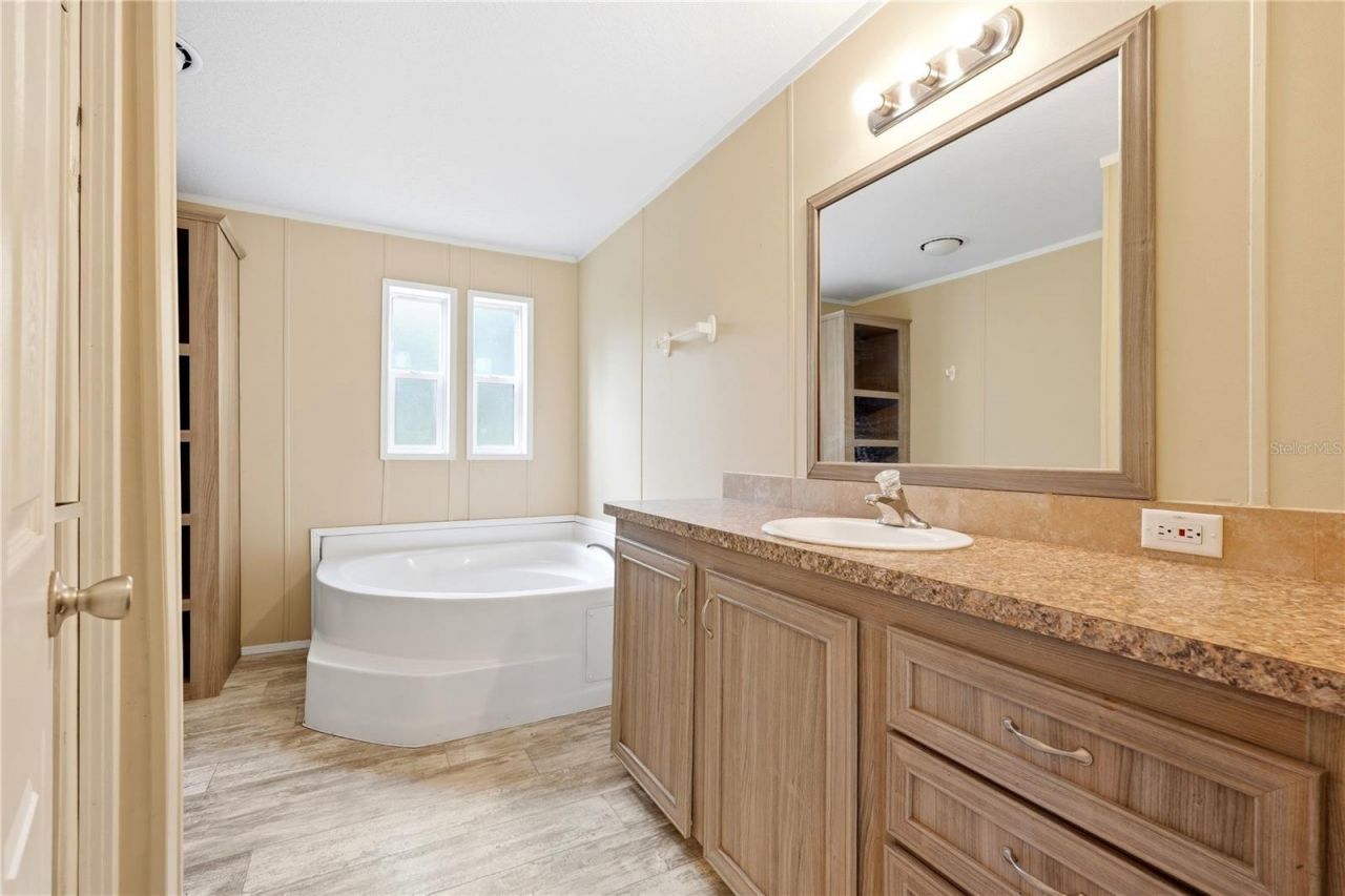 5685 SW 57th Drive, Lake Butler, FL 32054 Photo