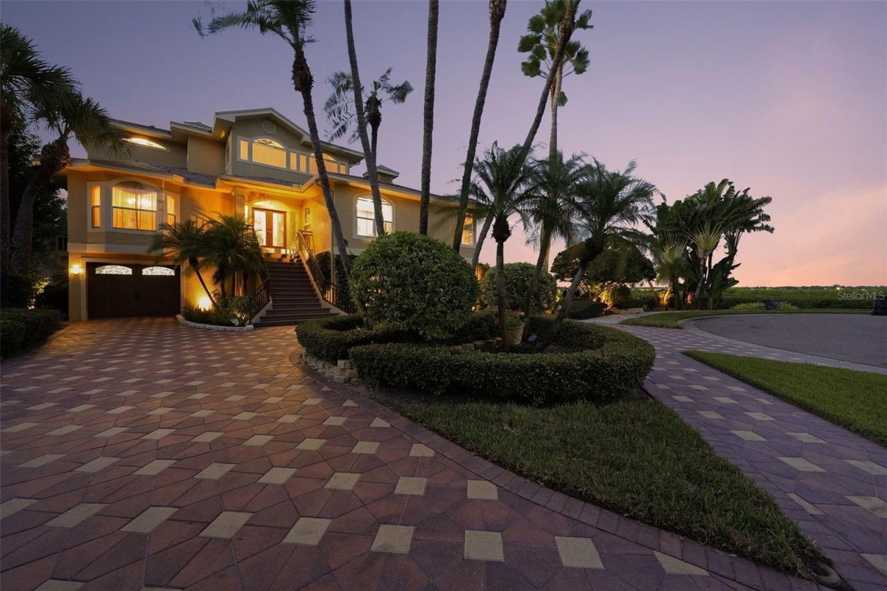 103 Royal Court, Safety Harbor, FL 34695 Photo