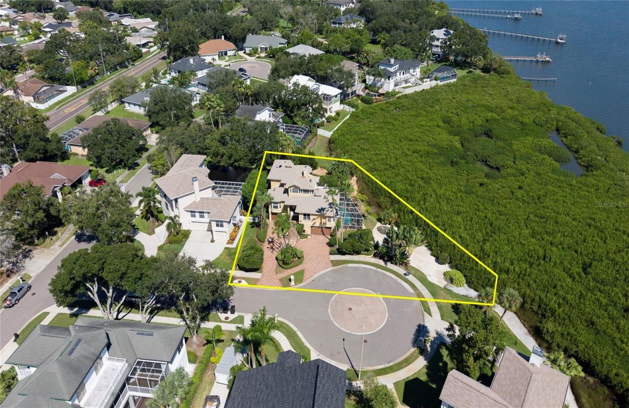 103 Royal Court, Safety Harbor, FL 34695 Photo