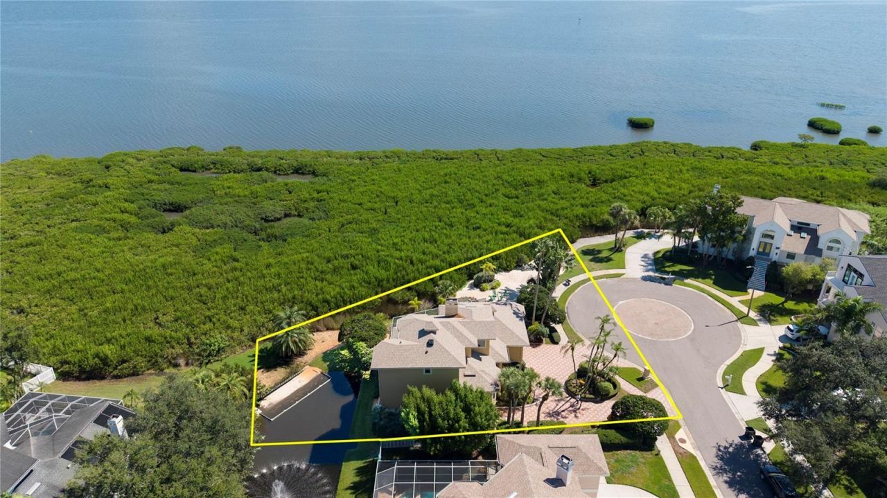 103 Royal Court, Safety Harbor, FL 34695 Photo