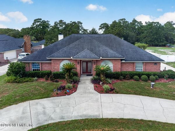 10087 PEBBLE RIDGE Drive N, Jacksonville, FL 32220