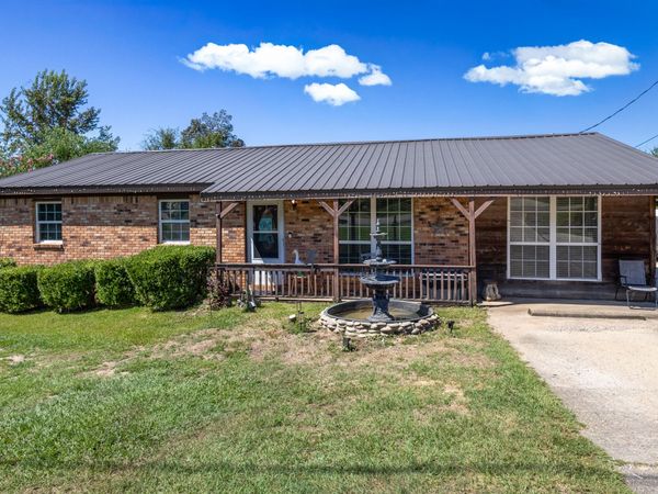 405 Hillside Dr., Petal, MS 39465