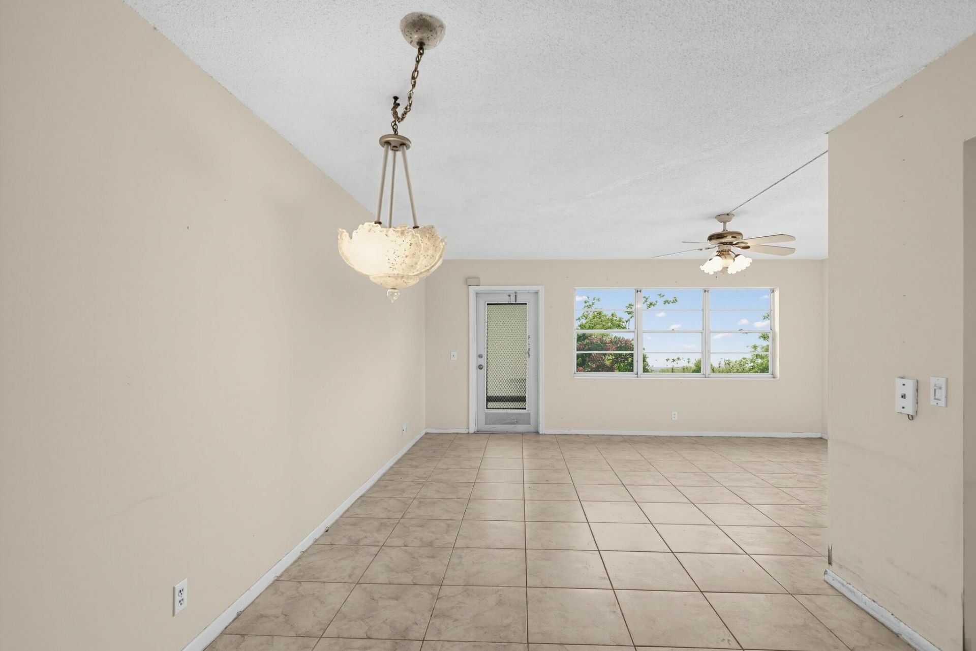 245 Camden K, West Palm Beach, FL 33417 Photo