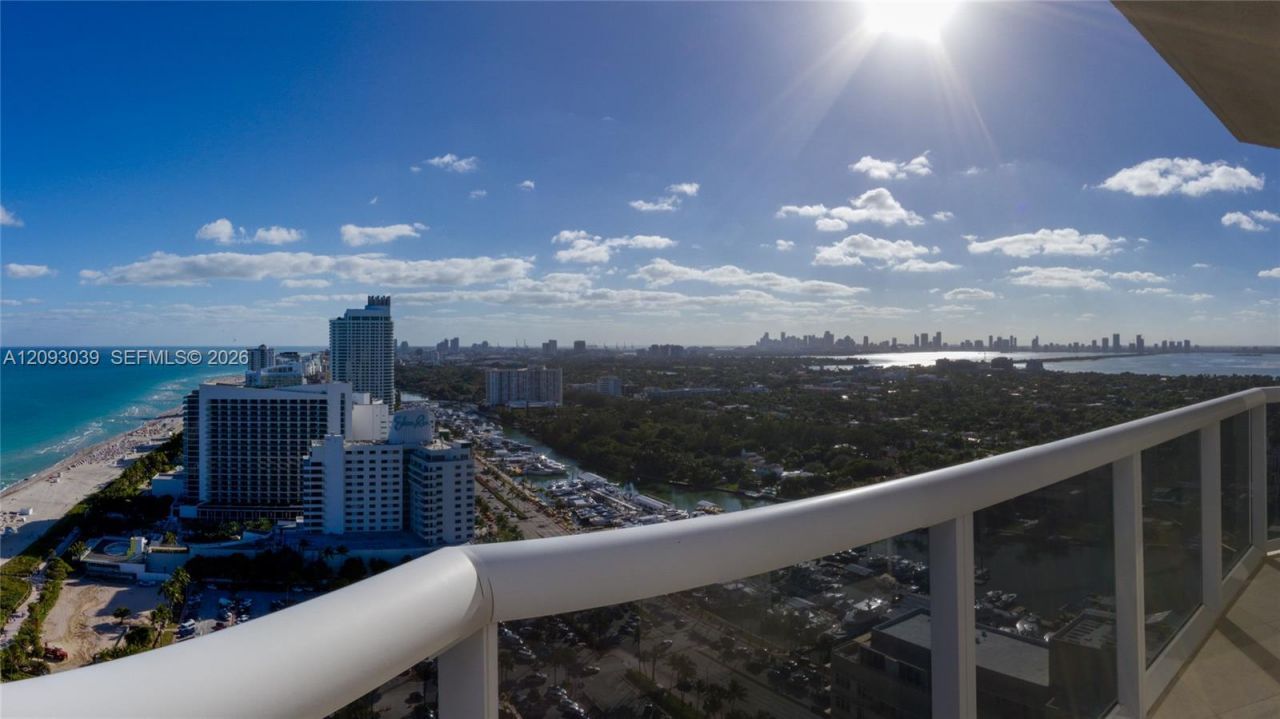 4775 Collins Ave , Unit 3203, Miami Beach, FL 33140 Photo