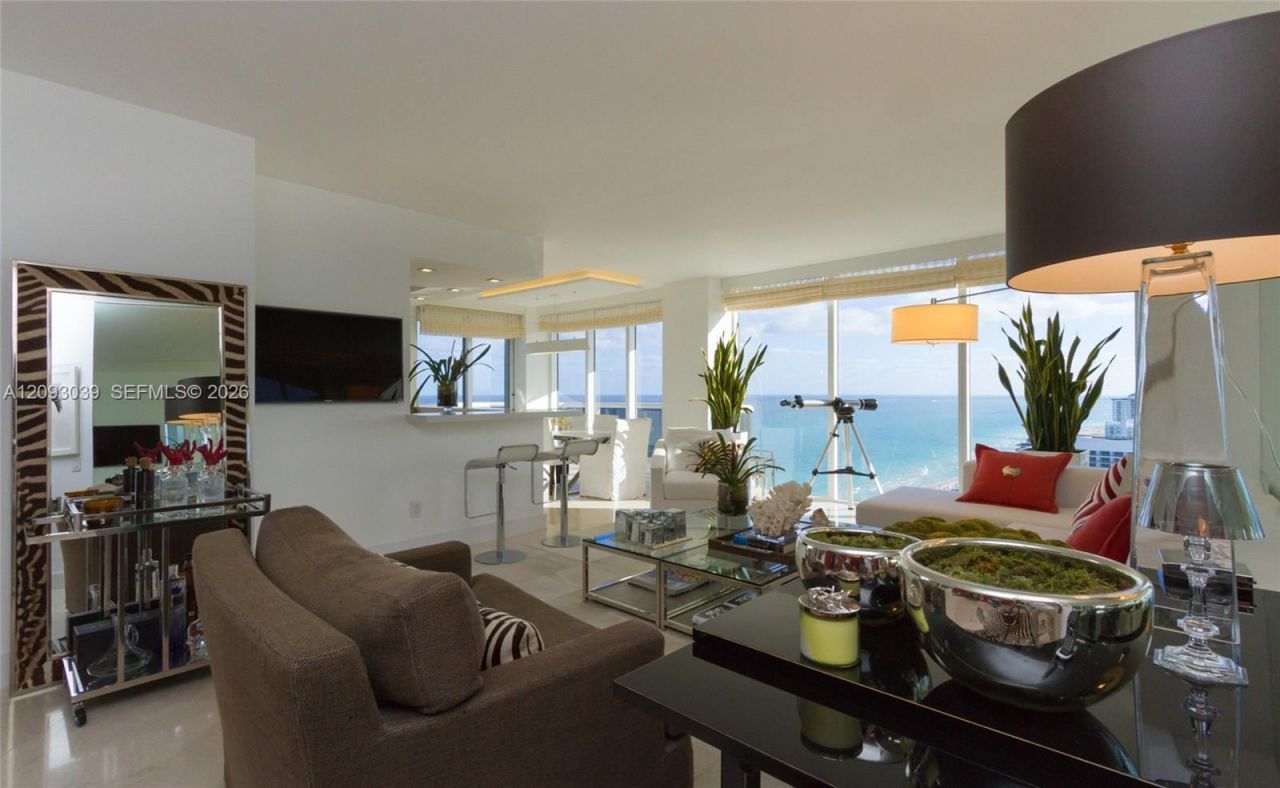 4775 Collins Ave , Unit 3203, Miami Beach, FL 33140 Photo