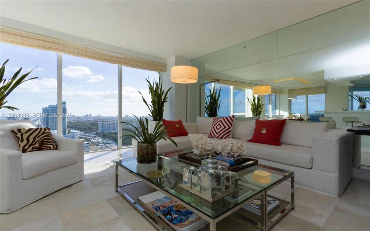 4775 Collins Ave , Unit 3203, Miami Beach, FL 33140 Photo