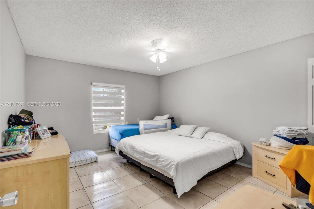 21466 NW 40th Cir Ct, Miami Gardens, FL 33055 Photo
