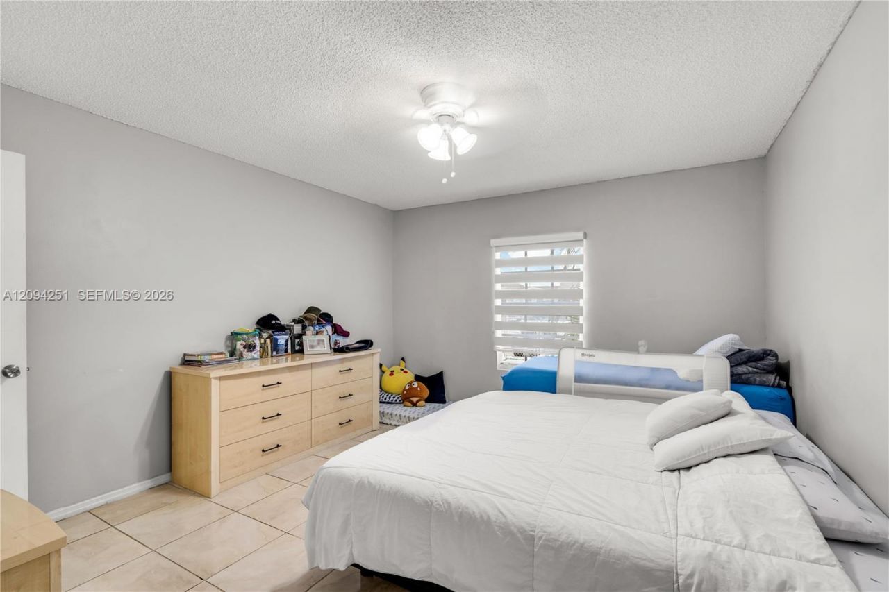 21466 NW 40th Cir Ct, Miami Gardens, FL 33055 Photo
