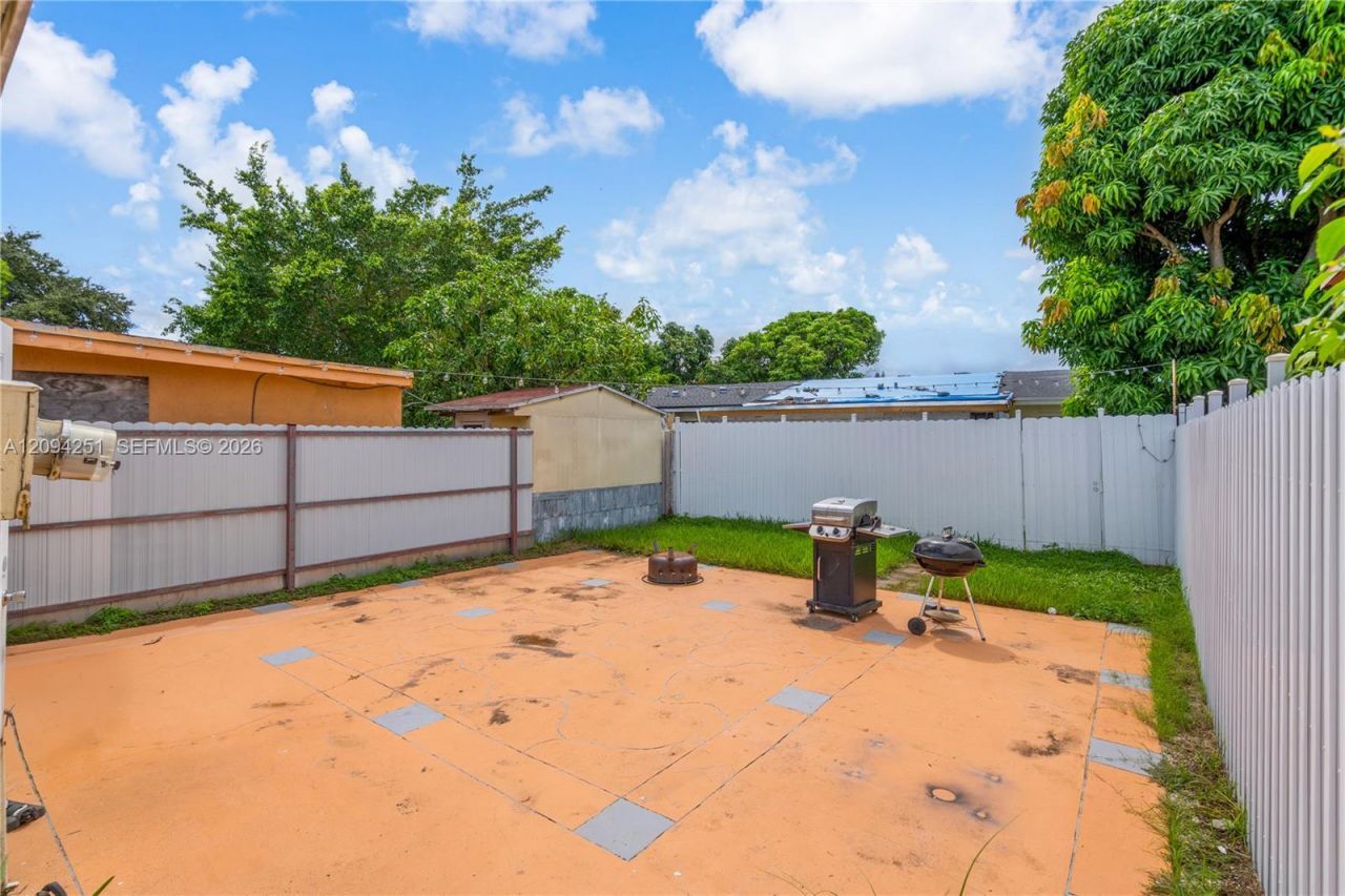 21466 NW 40th Cir Ct, Miami Gardens, FL 33055 Photo