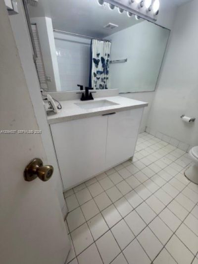 450 S Park Rd , Unit 5-103, Hollywood, FL 33021 Photo